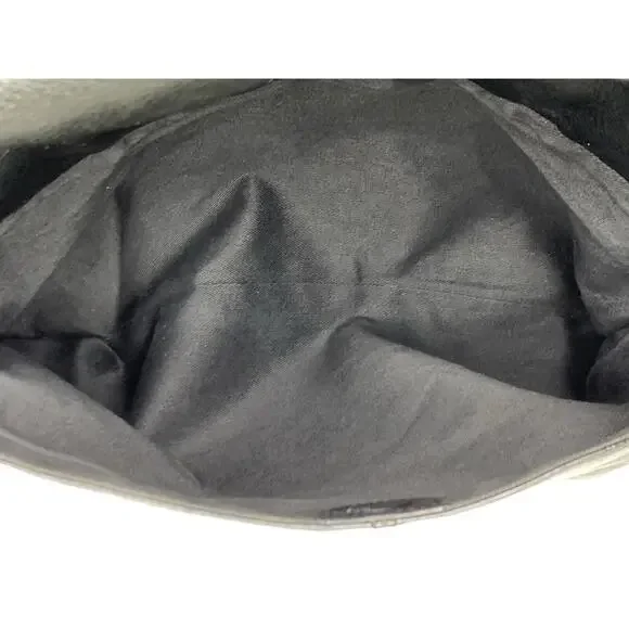 Levenger Black Large Leather Flap Messenger Commuter Bag P81 - Picture 3 of 15